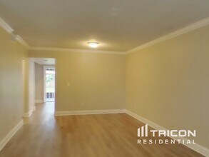 4905 Traskwood Ct in Tampa, FL - Building Photo - Building Photo