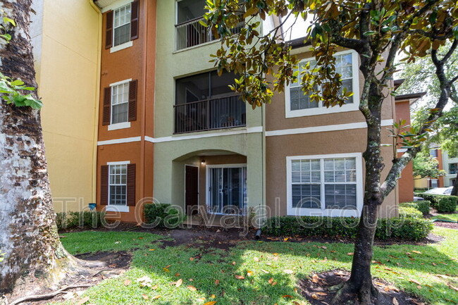 property at 725 Crest Pines Dr