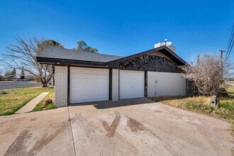 1300 Bonham Ave in Odessa, TX - Building Photo - Building Photo
