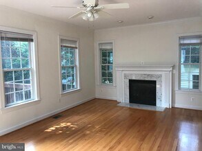 5654 8th Rd N in Arlington, VA - Building Photo - Building Photo