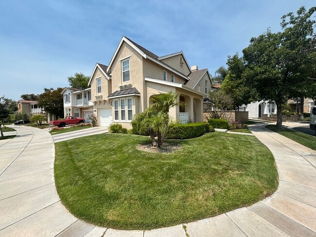 27071 Channel Ln in Santa Clarita, CA - Building Photo - Building Photo