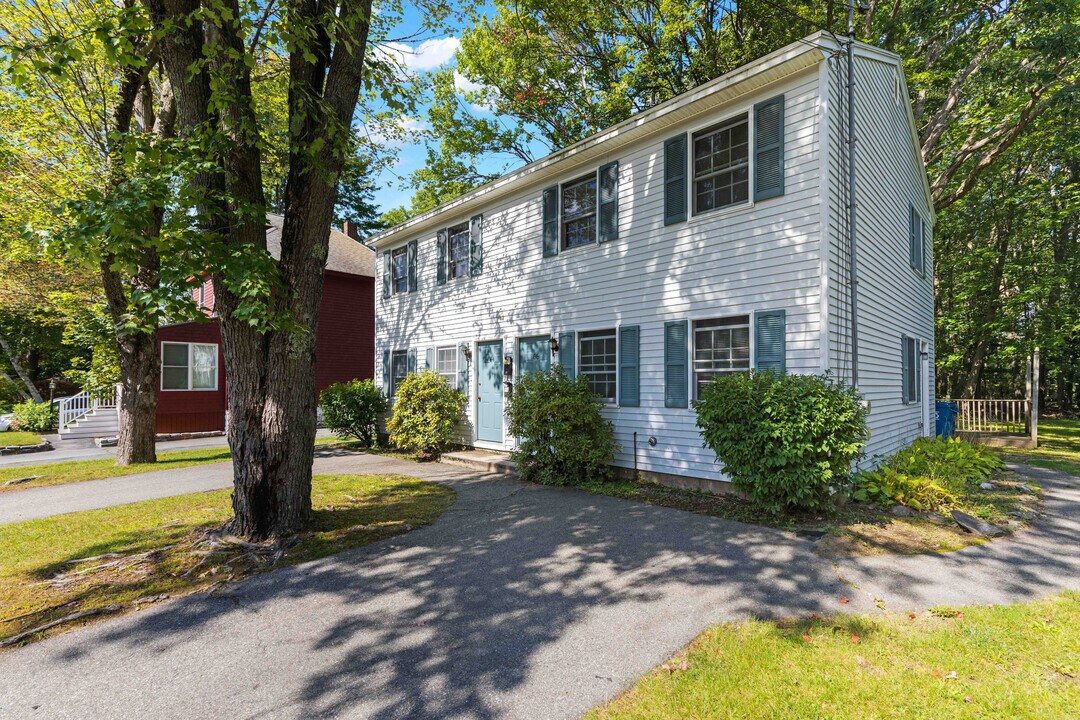 66 Woodlawn Ave, Unit 66 in Portland, ME - Building Photo