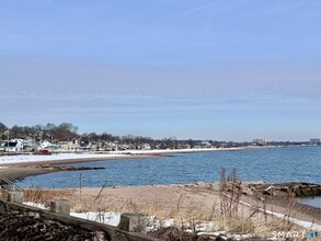 160 Aimes Dr in West Haven, CT - Building Photo - Building Photo