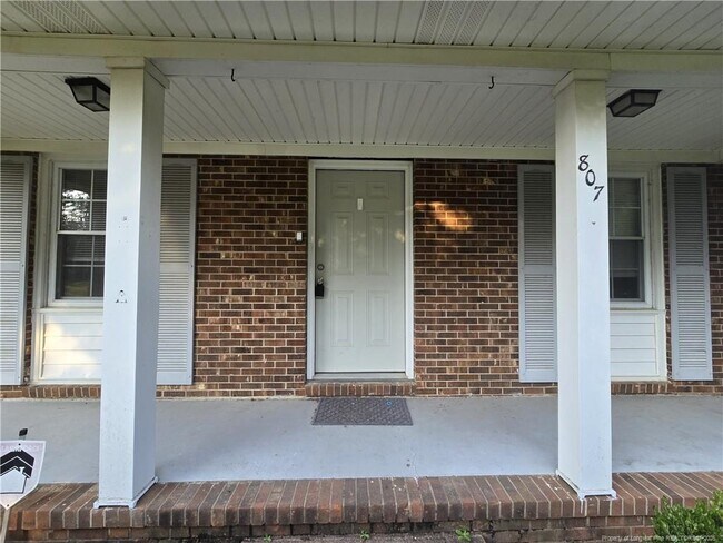807 Miller Ave in Fayetteville, NC - Building Photo - Building Photo