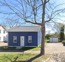 925 S 5th Ave in Wausau, WI - Building Photo