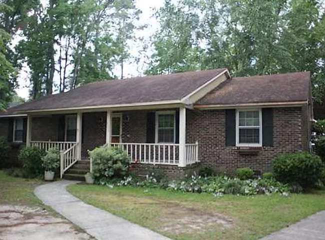 property at 4008 Fox Turn Rd