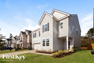 202 Swamp Creek Ln in Moncks Corner, SC - Foto de edificio - Building Photo