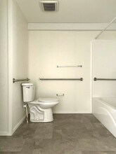 903 Salters St in Lake City, SC - Foto de edificio - Building Photo