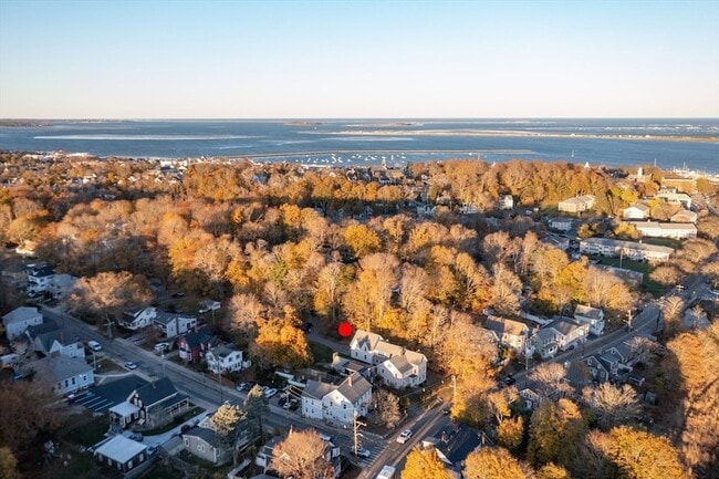 129 1/2 Summer Street Unit in Plymouth, MA - Building Photo - Building Photo