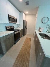 2526 Pierce St in Hollywood, FL - Building Photo - Building Photo