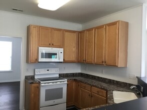 5716 Keowee Way in Raleigh, NC - Building Photo - Building Photo