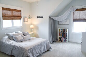 1908 Springwood Dr in Wilmington, NC - Foto de edificio - Building Photo