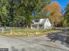 7707 Warsaw Ave in Glen Burnie, MD - Building Photo