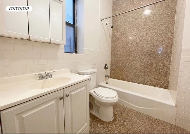 368 W 127th St in New York, NY - Building Photo - Building Photo
