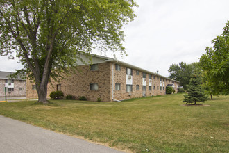 Georgetown Apartments in Green Bay, WI - Foto de edificio - Building Photo