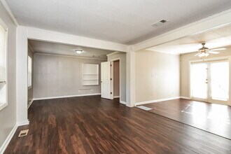 1165 Wisteria Dr SW in Mableton, GA - Building Photo - Building Photo