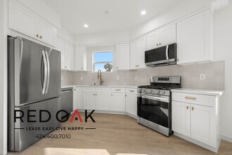 415 N La Fayette Park Pl in Los Angeles, CA - Foto de edificio - Building Photo