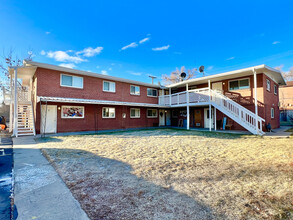 1301 Ammons Street in Lakewood, CO - Building Photo - Building Photo