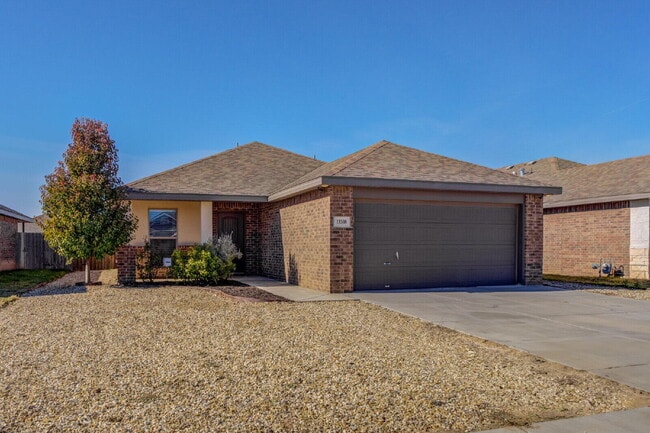 13308 Avenue V in Lubbock, TX - Building Photo - Building Photo