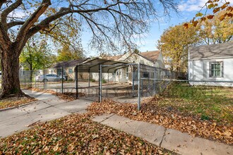 1249 N Pershing St in Wichita, KS - Building Photo - Building Photo