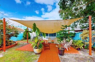 516 Hampton Rd in West Palm Beach, FL - Building Photo - Building Photo