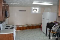 2460 Pittview Ave in Pittsburgh, PA - Building Photo - Building Photo