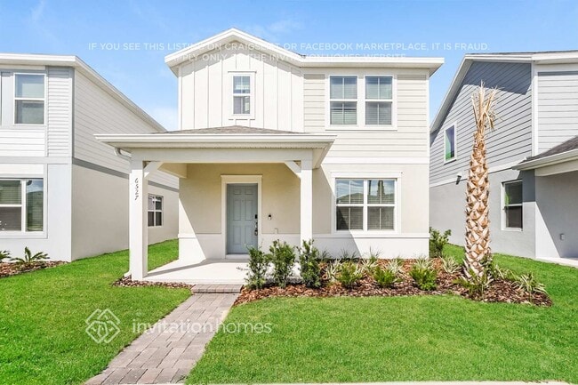 property at 6527 Tabebuia Pkwy