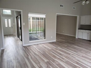 9122 Chesney Downs Dr in Houston, TX - Building Photo - Building Photo