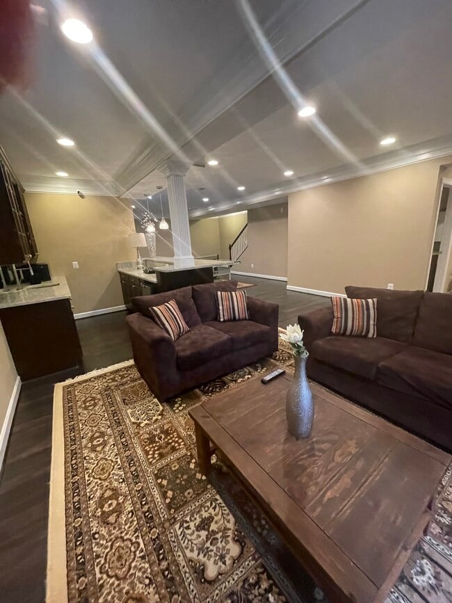 25339 Kinsale Pl