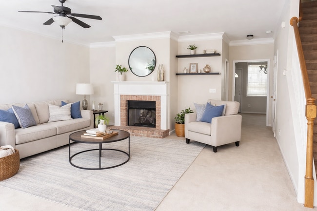 1314 Guilderoy Ct in Austell, GA - Foto de edificio - Building Photo