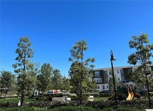 319 Carmona in Lake Forest, CA - Building Photo - Building Photo