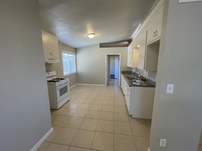 12 Bryan Ave in Antioch, CA - Building Photo - Building Photo