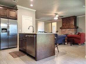 2308 Paraiso Way in Edmond, OK - Building Photo - Building Photo