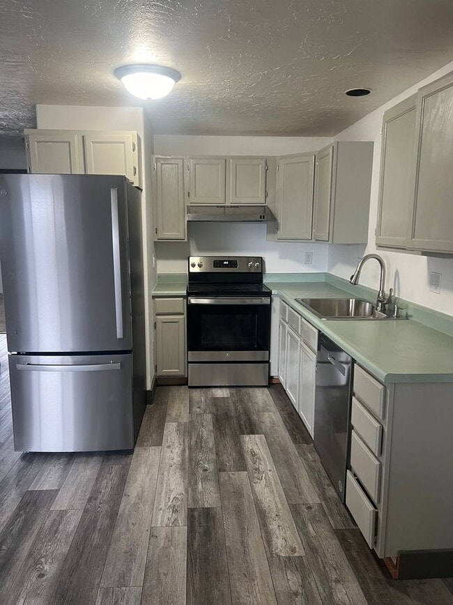 property at 108 E Madison Ave