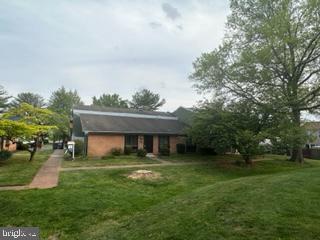 8684 Inyo Pl in Manassas Park, VA - Building Photo