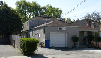 341 Poplar Ave in Redwood City, CA - Building Photo