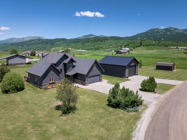 92 Ashley Dr in Etna, WY - Building Photo - Building Photo