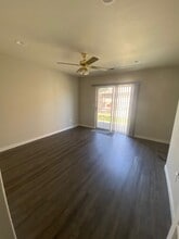8924 W Bonnie Ave in Kennewick, WA - Building Photo - Building Photo