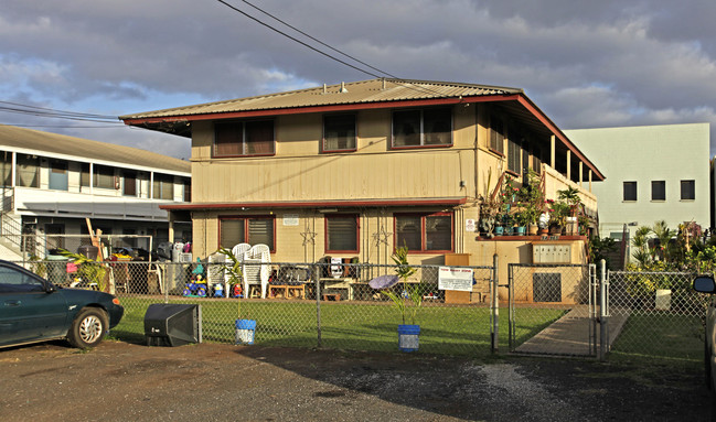 94-965 Awanei St in Waipahu, HI - Building Photo - Building Photo