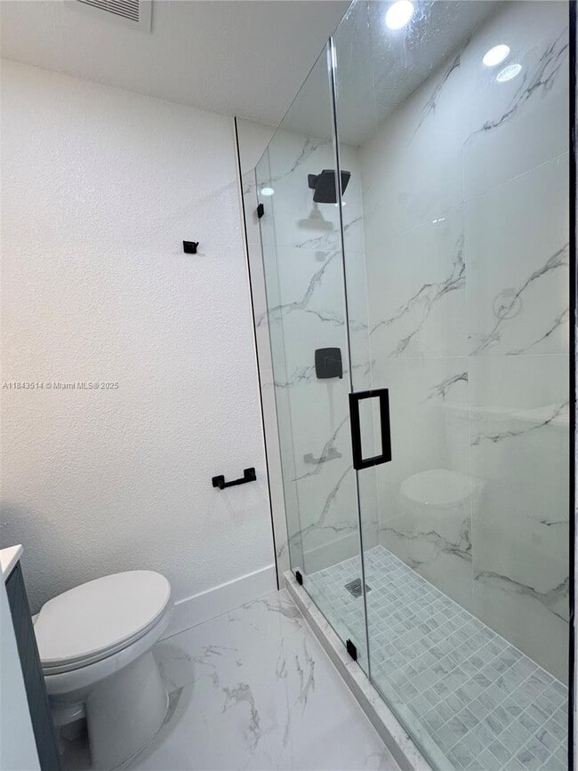 17645 NW 37th Ave in Miami Gardens, FL - Building Photo - Building Photo