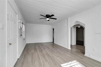 2701 N Fremont Ave in Tampa, FL - Building Photo - Building Photo