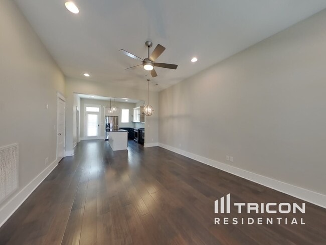6817 Charlotte Pike in Nashville, TN - Building Photo - Building Photo