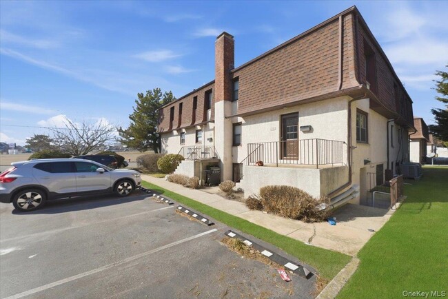 property at 136 Albany Blvd