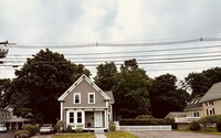 163 W Central St in Franklin, MA - Foto de edificio - Building Photo