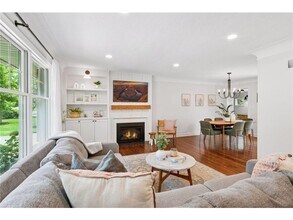 5041 W 56th St in Minneapolis, MN - Building Photo - Building Photo
