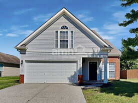 1002 Daniel Ln in Spring Hill, TN - Building Photo