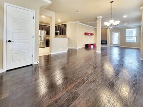 7508 Colina Vista Loop in Austin, TX - Building Photo - Building Photo