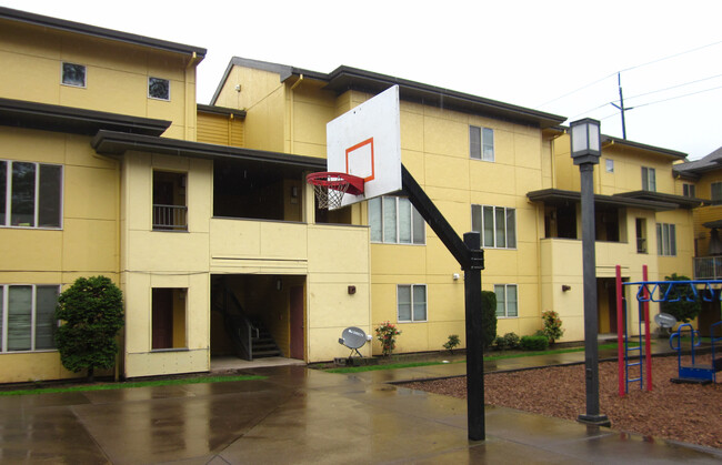 Villas de Mariposas in Portland, OR - Foto de edificio - Building Photo