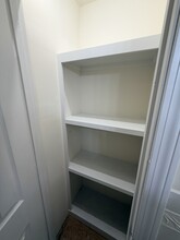 543 Broadway, Unit 1R in Somerville, MA - Foto de edificio - Building Photo