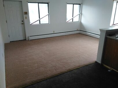 9129 W National Ave in West Allis, WI - Foto de edificio - Building Photo